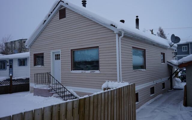 Yellowknife B&B