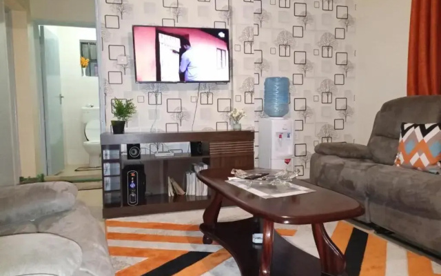 Superstaycation !! A fully furnished one bedroom house at TRM Drive