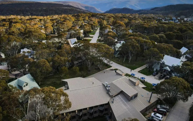 Highseasons Cabin 2 Private Holiday Chalet