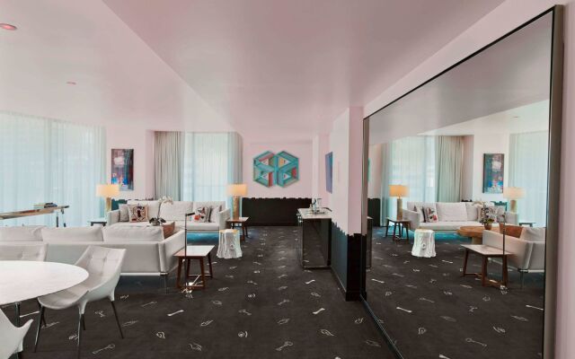 Отель Dua Miami Brickell, An Autograph Collection Hotel