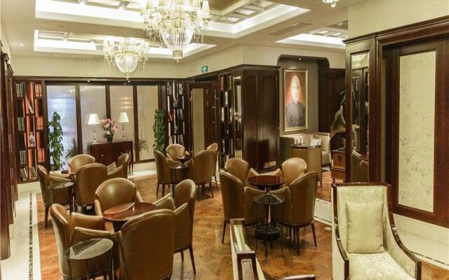 Hanfu Hotel