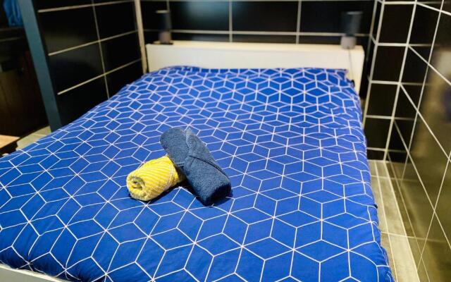 JACUZZI dans appartement T2 centre-ville