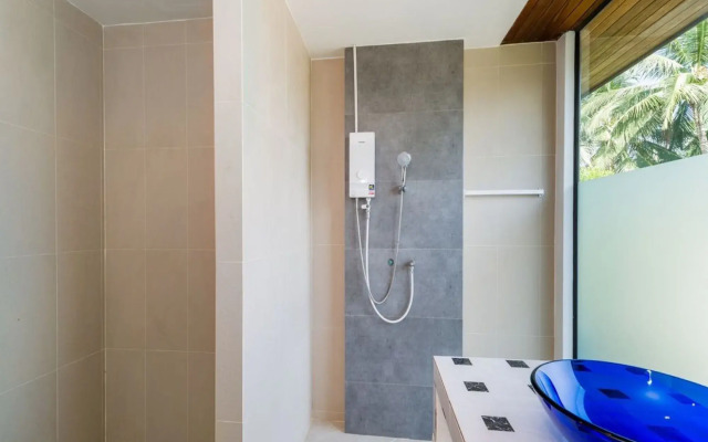 2 Bedroom Beach Front Apartment A2 Lamai