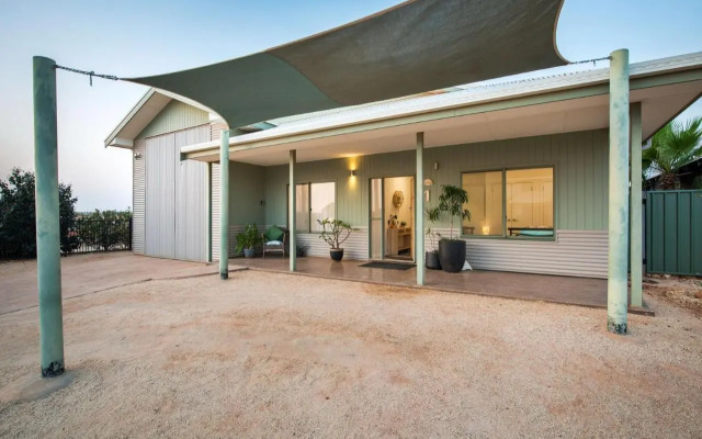 1 Kestrel Place