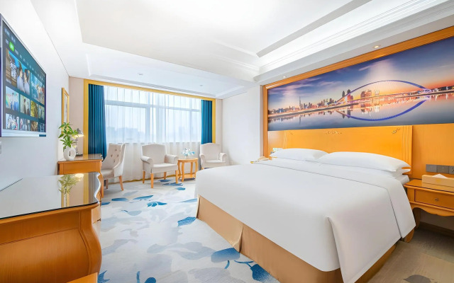 Vienna Hotel Dongguan Tangxia Garden Street