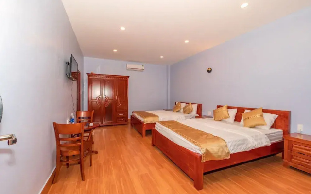 Bungalow Hotel