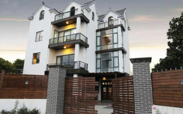 Liuniange Boutique Hostel