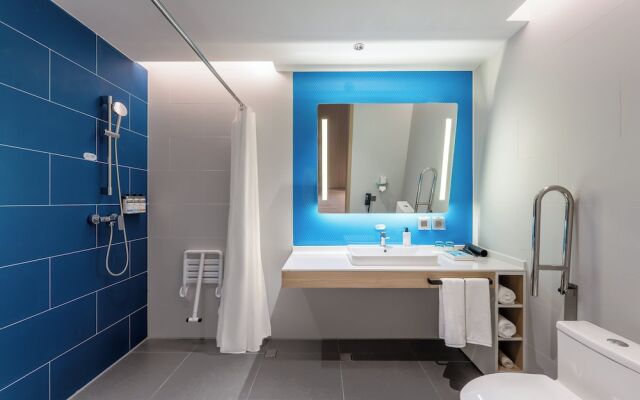 Holiday Inn Express Zhoukou Dancheng by IHG