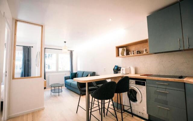 Le MAJESTIC **** : Luxury T2 plein centre / v-rent