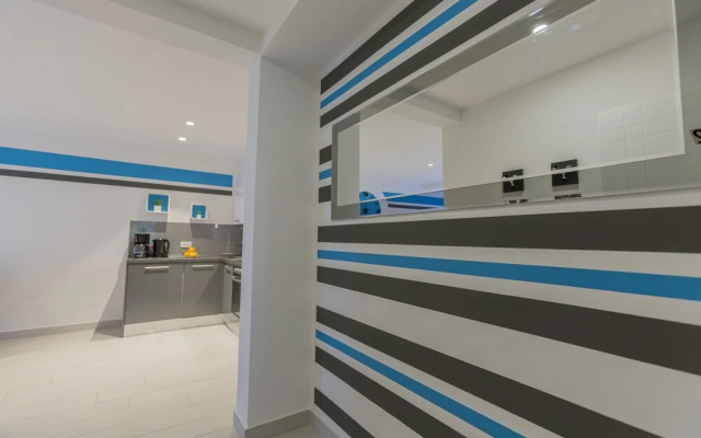 Lux Apartments