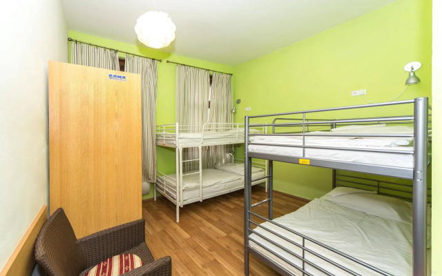 Hostel Orange