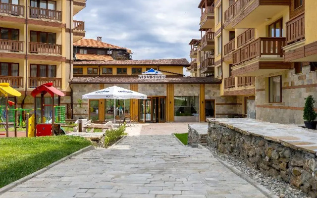 Pirin Sense Apartment Complex