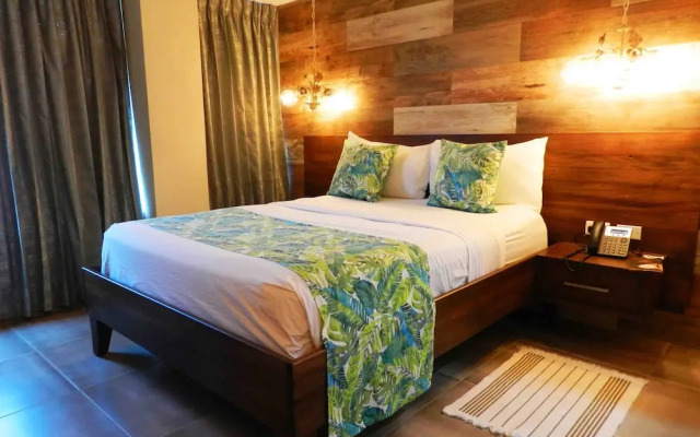 MON Hotel Boutique