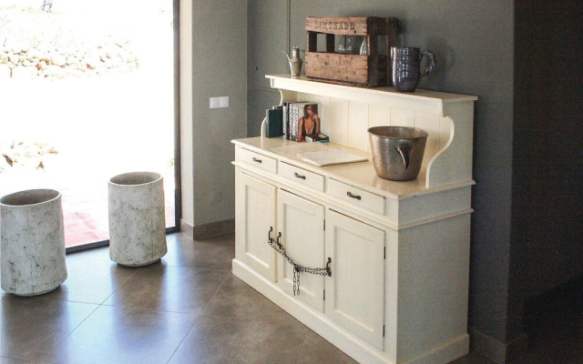 Stunning Home in Silves With Wifi and 4 Bedrooms