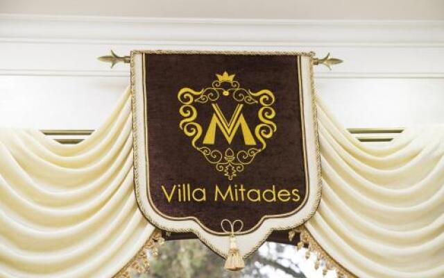 Villa Mitades