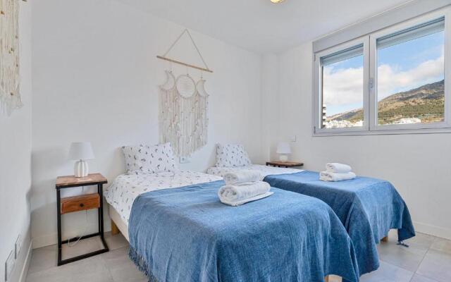 Lovely 3 bedroom apartment next to higueron area.