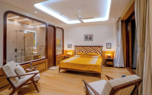 Artisav House