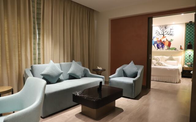 The Cruze Premium Boutique Hotel