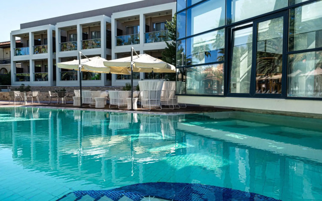 Minos Mare Royal
