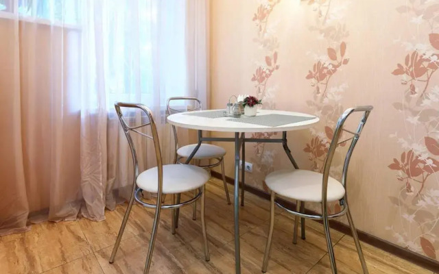 Home Hotel Apartments on Kontraktova Ploshcha