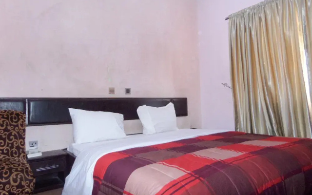 New Golden Hotel