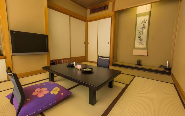 Yuzawa Grand Hotel – Guest Rooms – Yuzawa