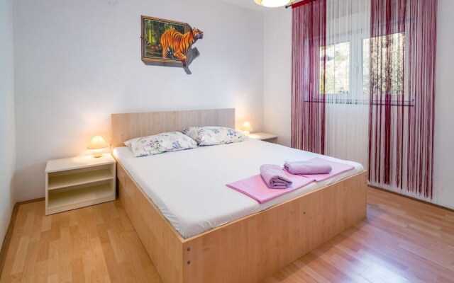 Amazing Apartment in Rab With Wifi and 1 Bedrooms