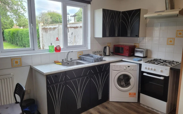 Luton City Escape - Modern 1BR Apartment
