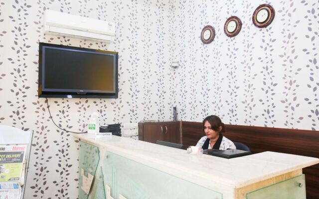 Collection O 15614 Hotel Olive Somwar Peth