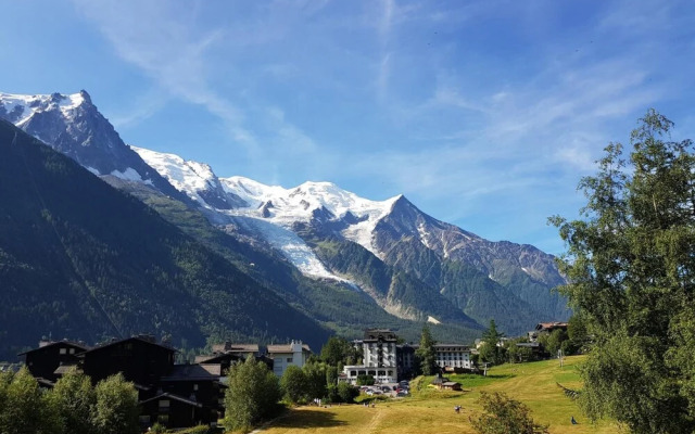 Chalet Hôtel La Sapinière