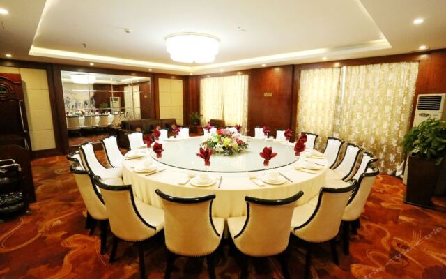 Ji Hotel Shenzhen North Railway Station