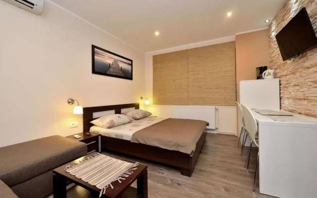 App and Rooms Tomislav Spa Bracic