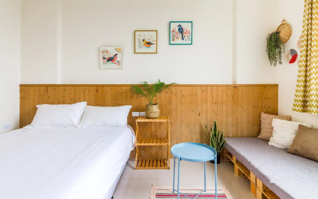 Cozy Green Guest House