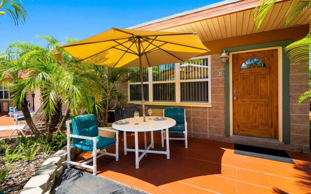 Coco Sands Studios