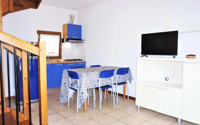 Nice villa in Caorle with shared pool