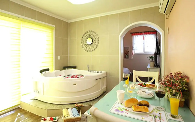 taean badamaru pensyeon