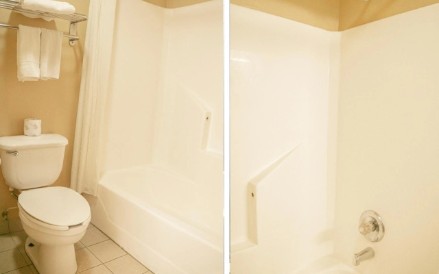 Capital O Fairway Inn - Baytown La Porte TX