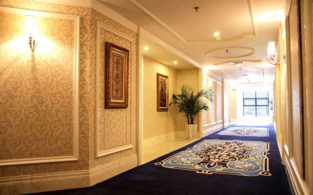 Clarion Hotel