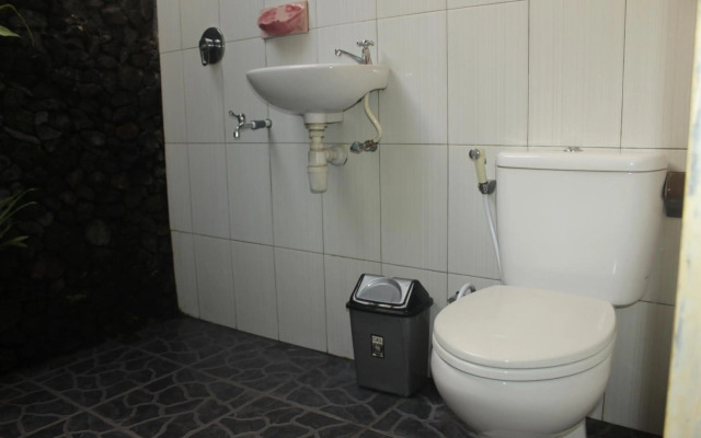 Khrisna Hs and Cottages