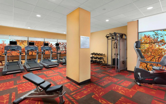Courtyard by Marriott Boston-Cambridge