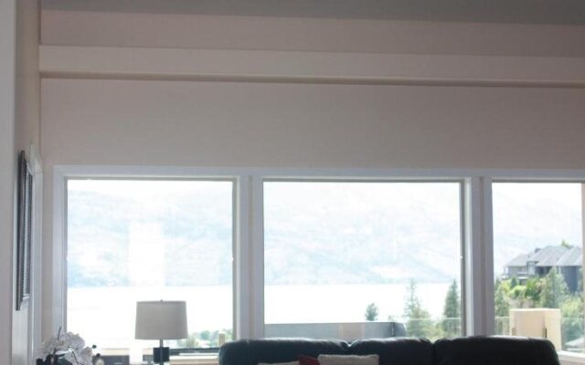 Lake Okanagan Bed and Breakfast