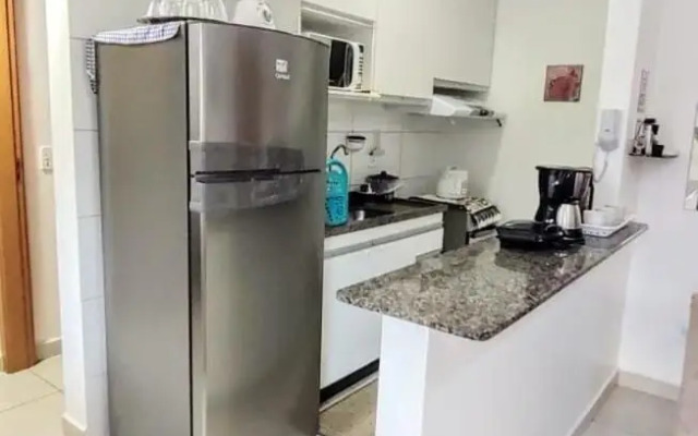 Apartamento com piscina e churrasqueira em Ubatuba