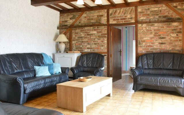 Comfy Farmhouse With Terrace, Garden, Courtyard, Barbecue