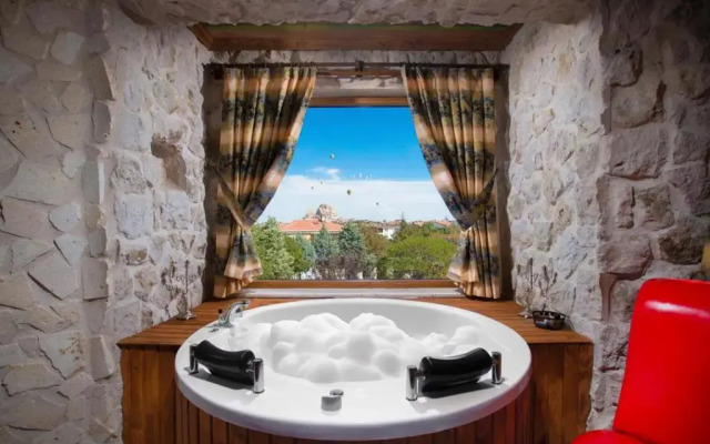 Cappadocia Fiesta Stone House