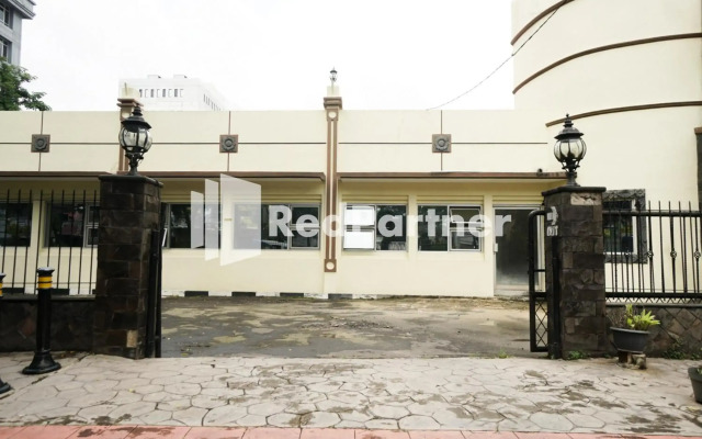 OYO 90853 Hotel Borobudur Kemayoran Syariah