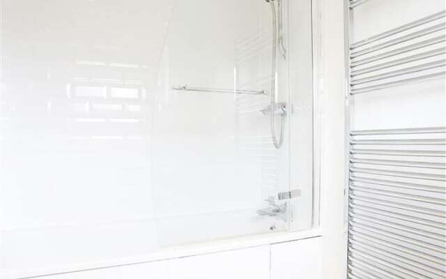 Modern Holiday Home in Reydon With Garden