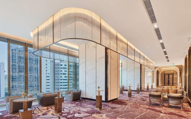 Eastin Grand Hotel Phayathai