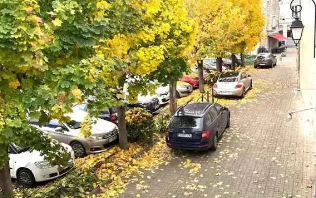 Apt 67m2 Hyper Centre: 2 Chambres, Cuisine TV Wifi