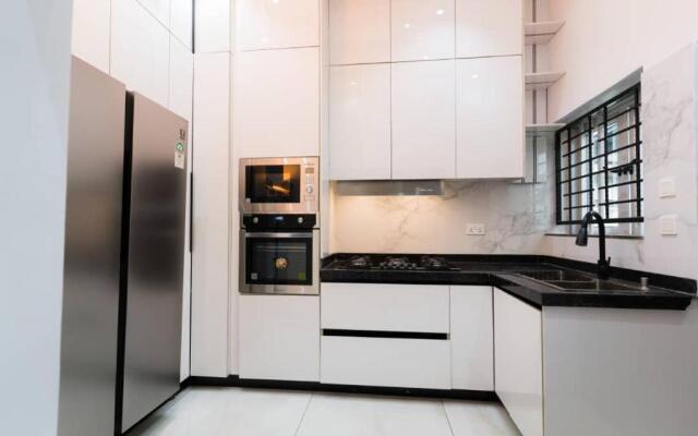 Palm Spring Luxury Apartment