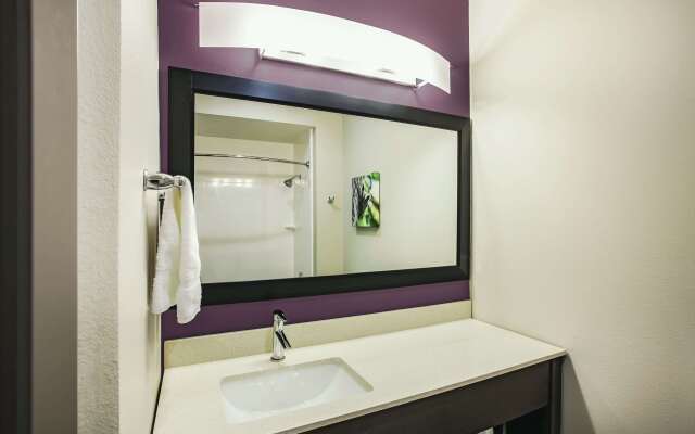La Quinta Inn & Suites by Wyndham McAllen La Plaza Mall